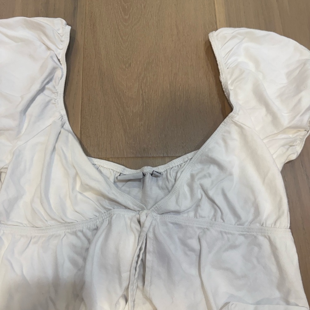 Aritzia Sunday best